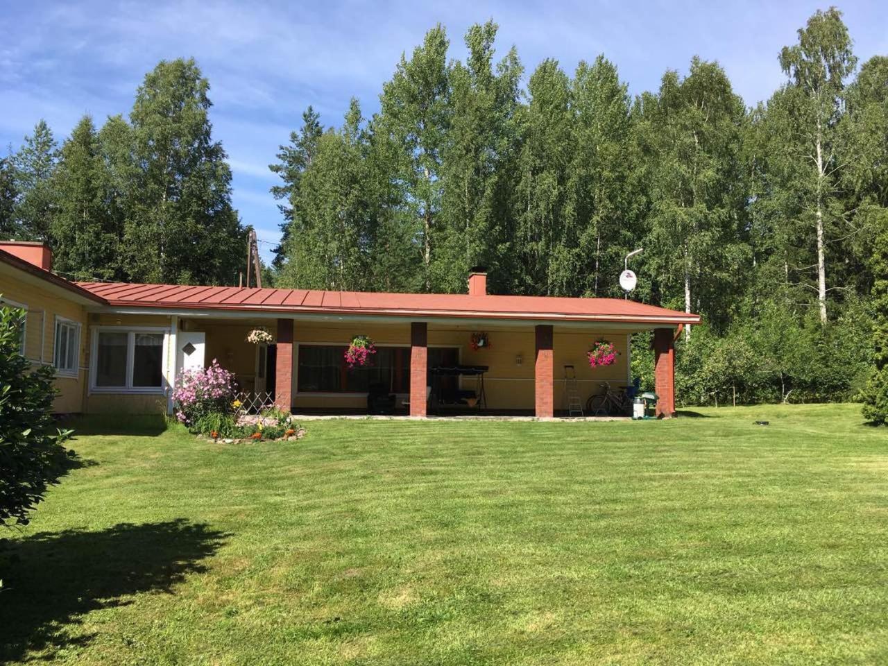 Pyhtaeae Garden Villa Pyhtaa Eksteriør bilde