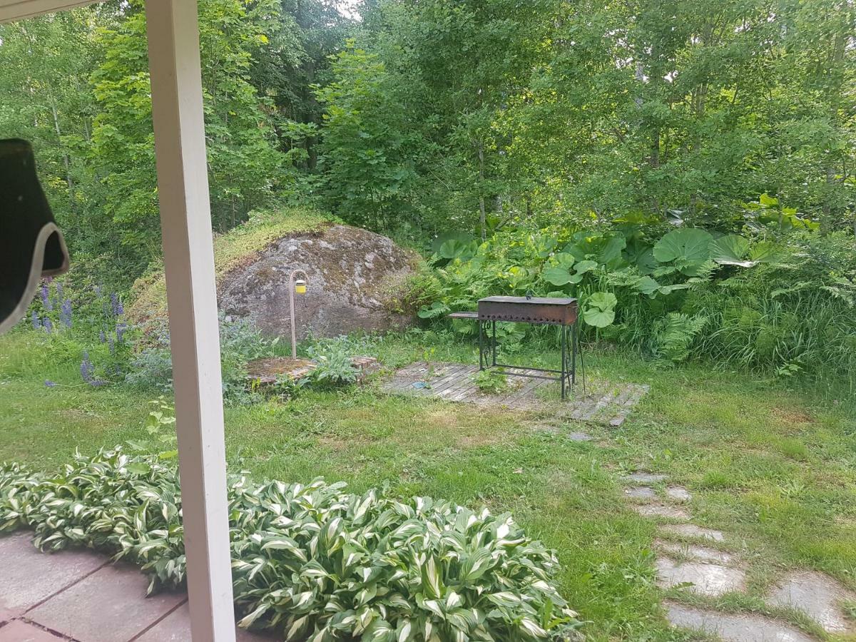 Pyhtaeae Garden Villa Pyhtaa Eksteriør bilde